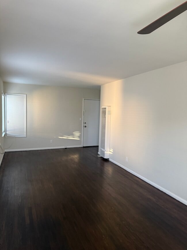 Photo - 14812 Magnolia Blvd Unit 14818 Magnolia Blvd