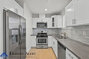 Photo - 1957 1/2 Vista Del Mar Ave