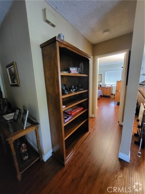 Building Photo - 2391 Via Mariposa W Unit 1E Rental