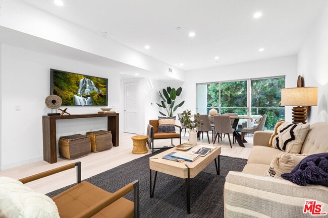 Photo - 11620 Chenault St Unit 103