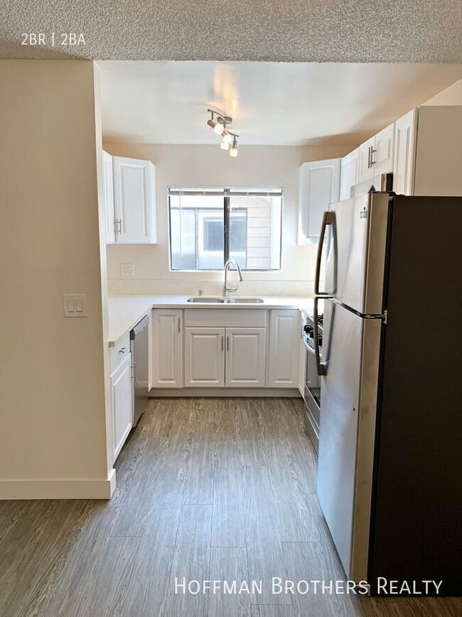 Photo - 1010 E Acacia Ave Unit 212