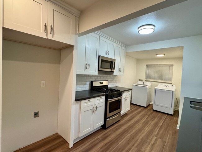 Photo - 15105 Nurmi St Unit 15105 A Nurmi St