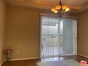 Photo - 904 E Windsor Rd