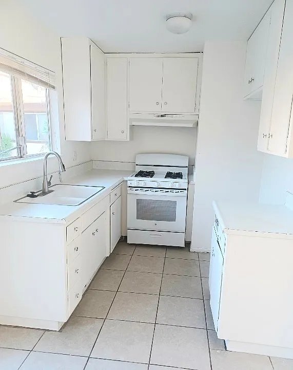 Photo - 751 Upton Dr Unit 2