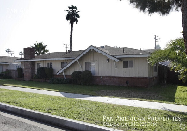 Building Photo - 3523 W Mungall Dr Unit 1