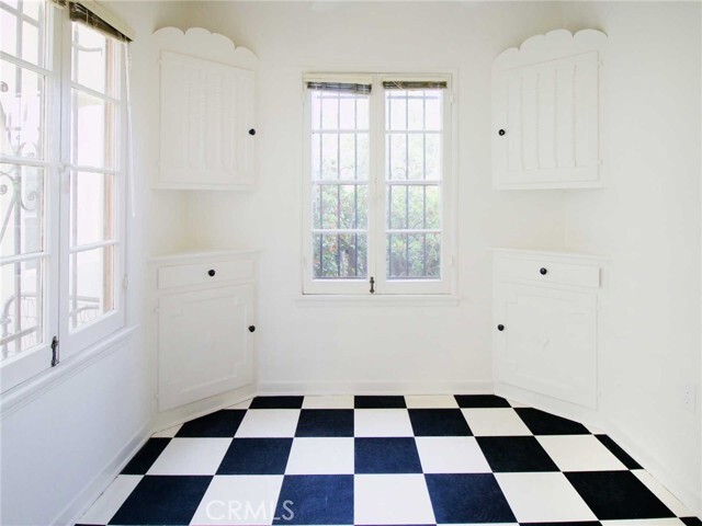 Photo - 1055 S Crescent Heights Blvd