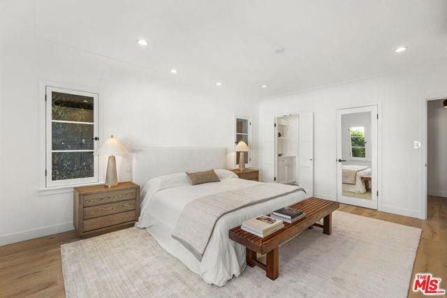 Photo - 1064 S Alfred St