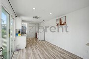 Photo - Unit