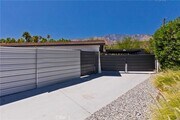 Photo - 2775 N Junipero Ave House