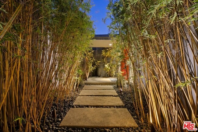 Photo - 3523 Beverly Ridge Dr