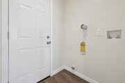Photo - 366 E 55th St Condo