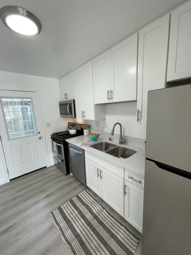 Photo - 1518 El Sereno Ave Unit #1