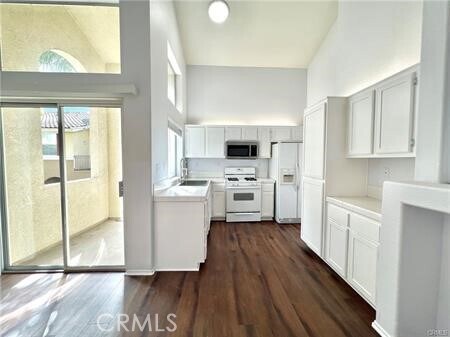 Photo - 1307 Elmhurst