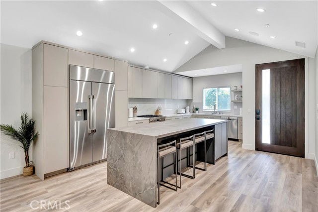 Photo - 6743 Colgate Ave