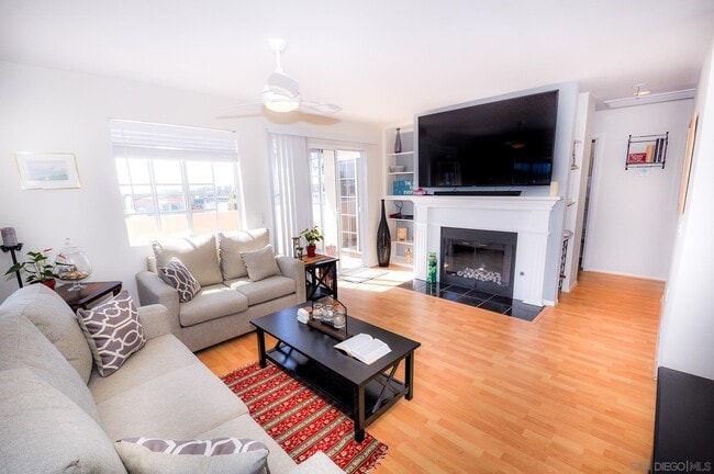 Photo - 207 Elkwood Ave Unit 14