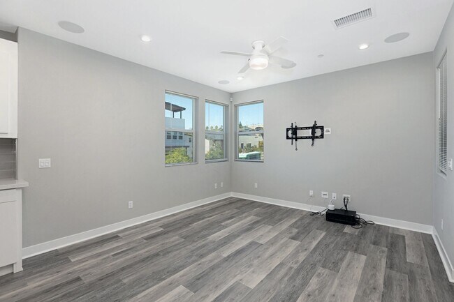 Photo - Stunning & Spacious - 3BD/2.5BA Townhome - Resort Style Living! Smart Home! Roof Deck w/ Expansiv...