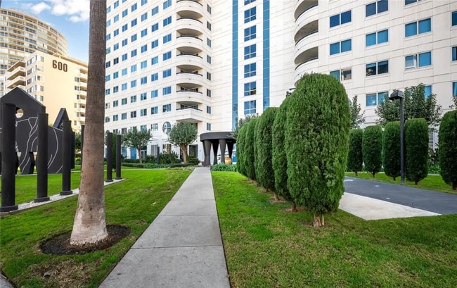 Photo - 525 E Seaside Way Unit 225