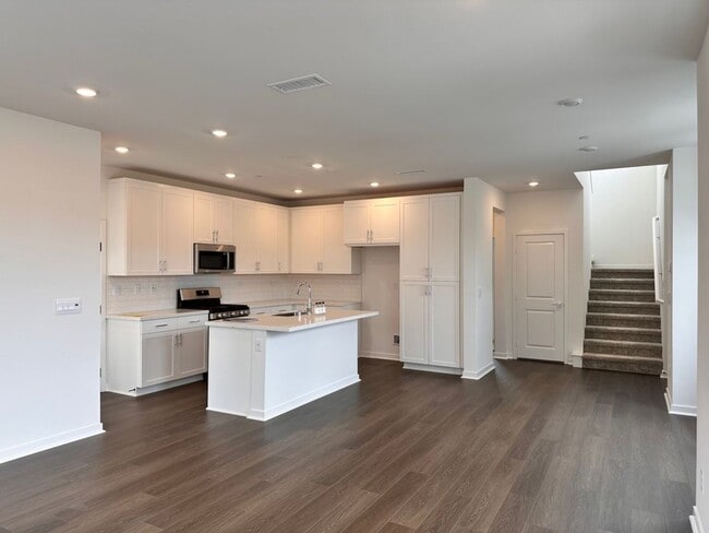 Photo - 4014 Shada Ln