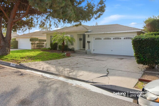 Photo - 15515 Harvest Ave