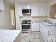 Photo - 905 S Dodsworth Ave House
