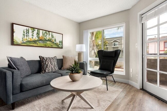 Photo - Woodland Trio Apartments