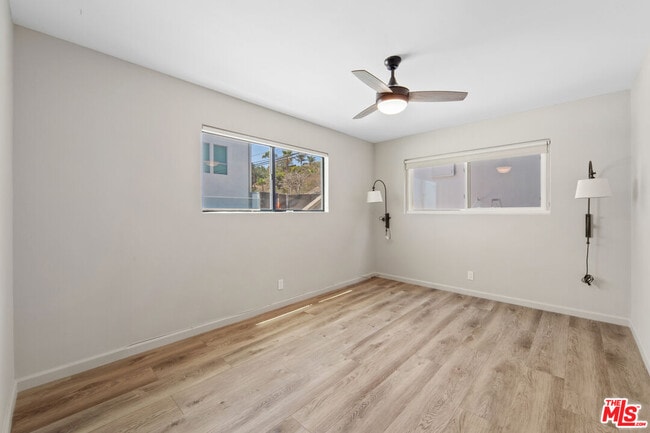 Photo - 25218 Malibu Rd