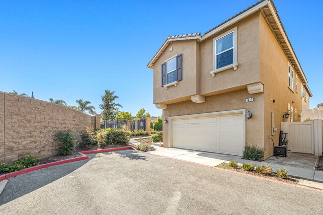 Photo - 1417 Turin Ln