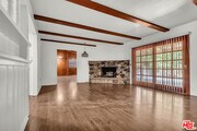 Photo - 9322 Lasaine Ave