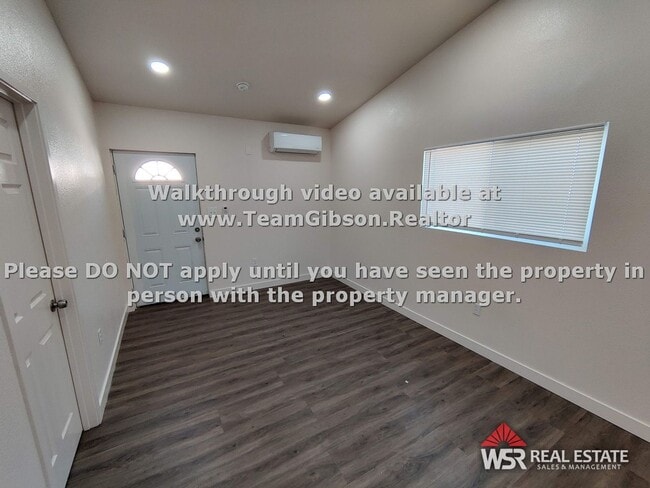 Photo - 1960 Summertree Dr Unit 2