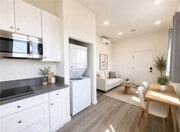Photo - 209 N Serrano Ave