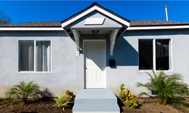 Photo - 3BD/ 1 BA - Section 8 Voucher Accepted!!! Unit 6433