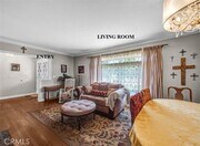 Photo - 1461 E Grovecenter St