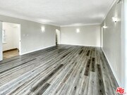 Photo - 124 N Mansfield Ave