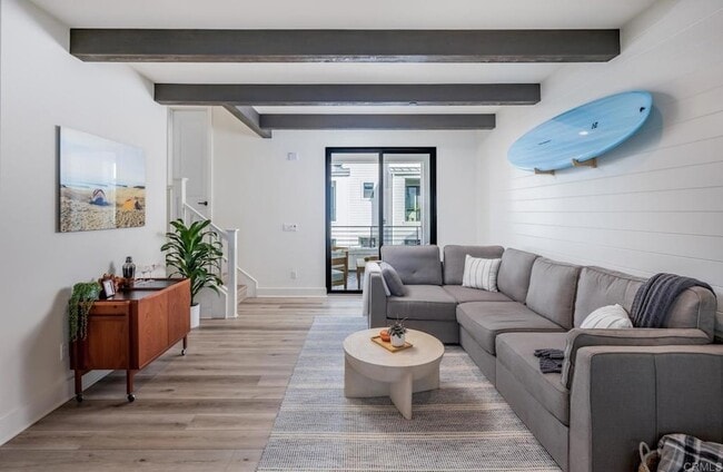 Photo - 1403 Anacona Pl