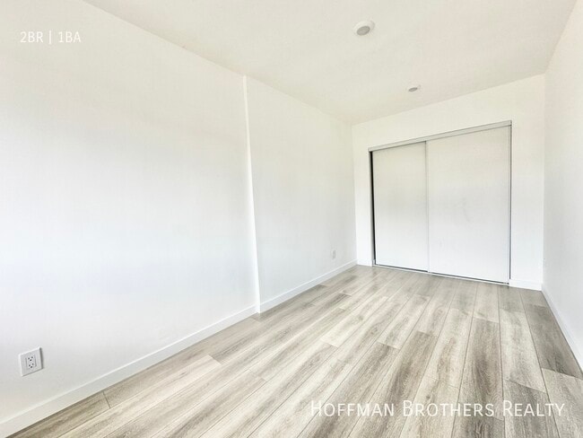 Photo - 318 S Mariposa Ave Unit 11