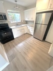 Photo - 931 W 19th St Apartment Unit 8