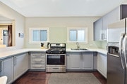 Kitchen - 1120 Poinsettia Dr Apartments Unit Lower