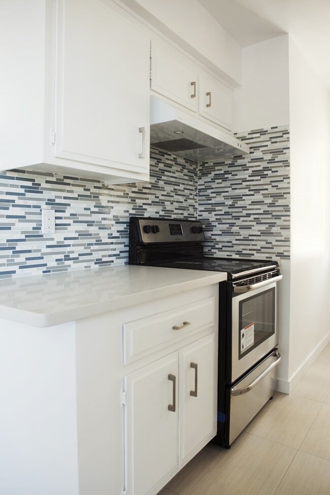 Photo - Park Plaza Apartments