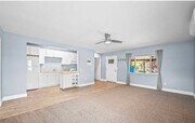 Photo - 7432 Dumosa Ave