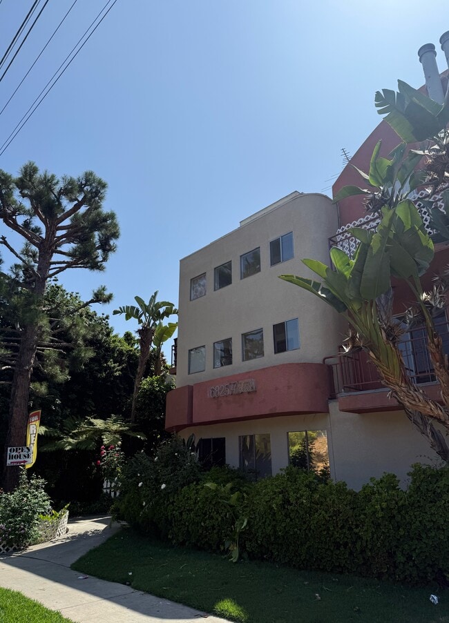 Building Photo - HSK Unit 103 Rental