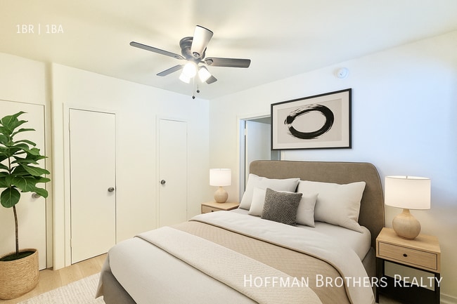 Photo - 5419 Harold Way Unit 9