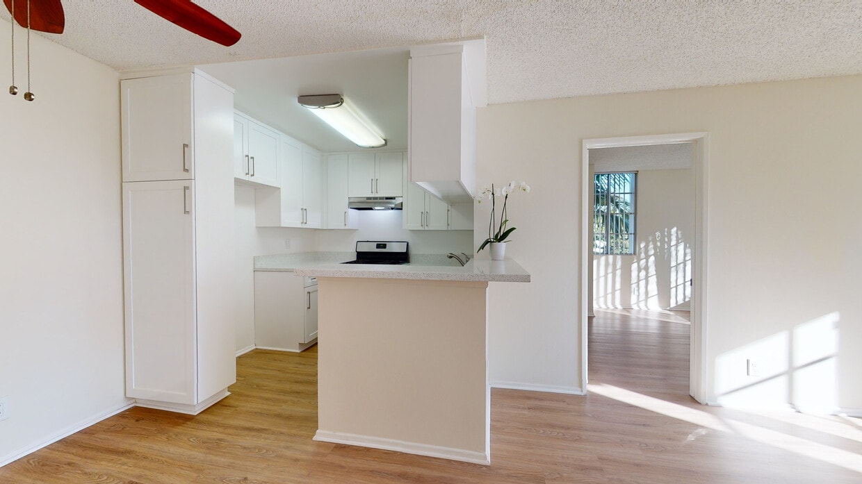 3D Tour - Castle Heights Apartments