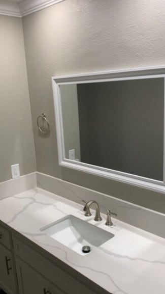 Photo - Aspen Pine Apartments