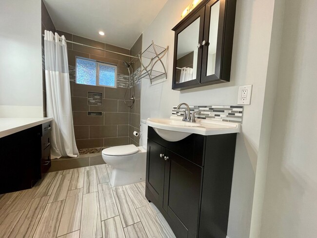 Photo - COMING SOON!! 2 Bedroom 2 Bathroom Home in Palm Desert Country Club!!