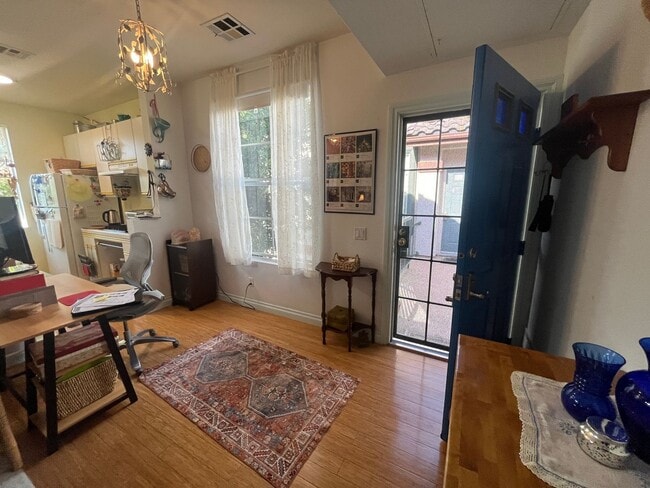 Photo - Stylish Second-Floor Condo in Sabre Springs – San Diego