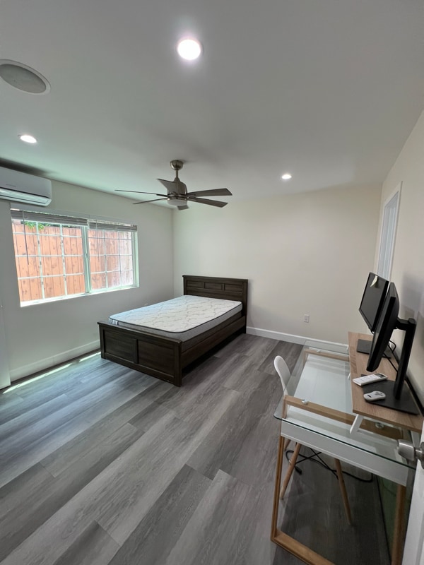 Photo - 3720 Elm Ave