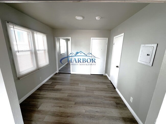 Photo - 782-786 W 18th St Unit 784