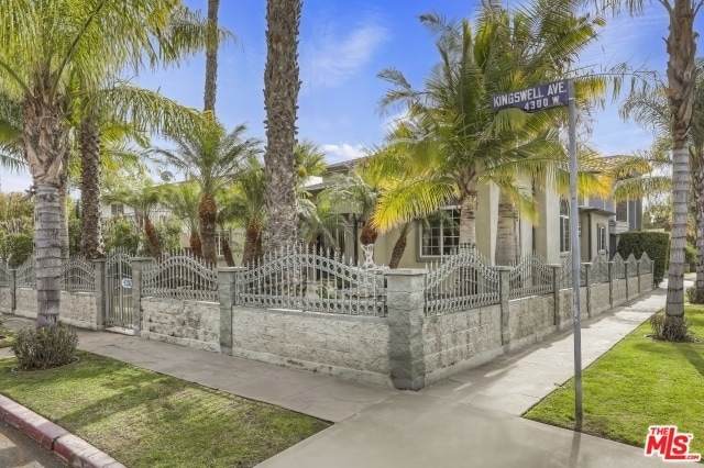 Building Photo - 4356 Kingswell Ave Rental