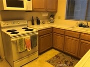 Photo - 985 E California Blvd