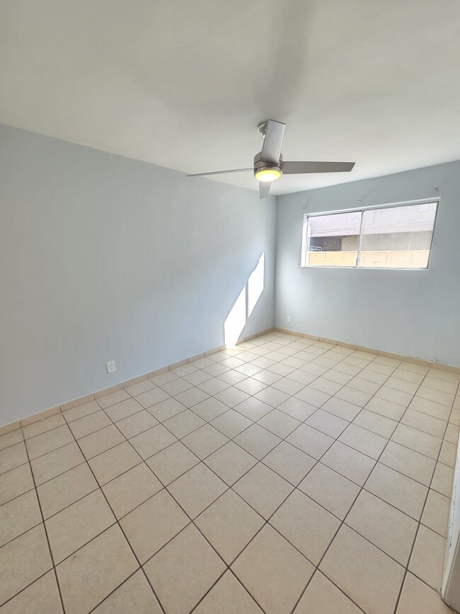 Photo - 4660 Kester Ave Unit 111